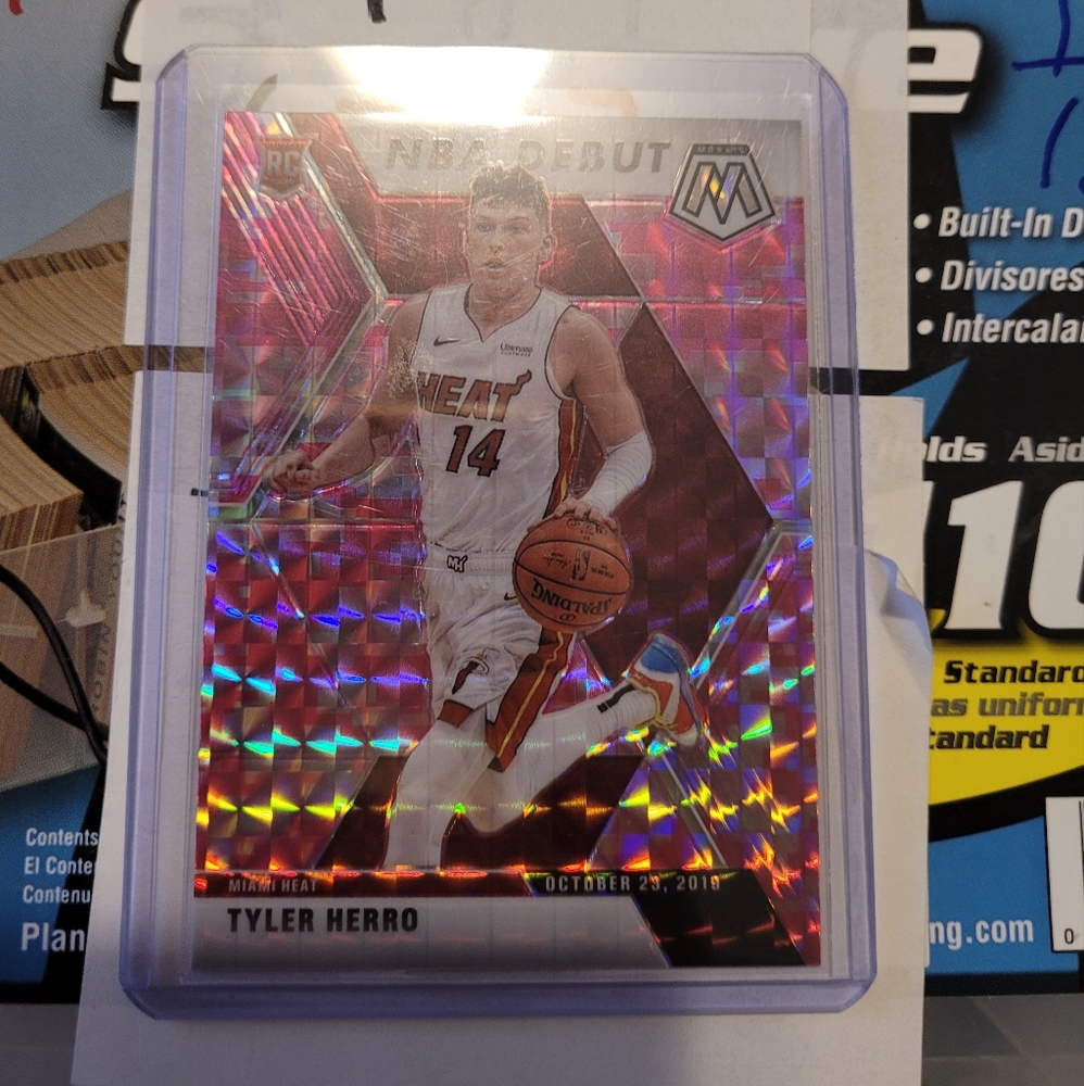 Tyler herro #280 prizm pink refractor Mosaic rookie 2019-20 id777 or best offer